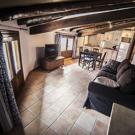 Apartamentos Cine Capicol 阿尔巴拉辛 外观 照片